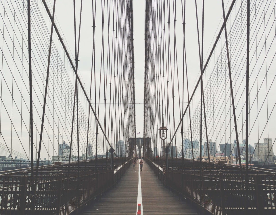 il ponte di brooklyn, quartiere simbolo di NY in cui comprare casa